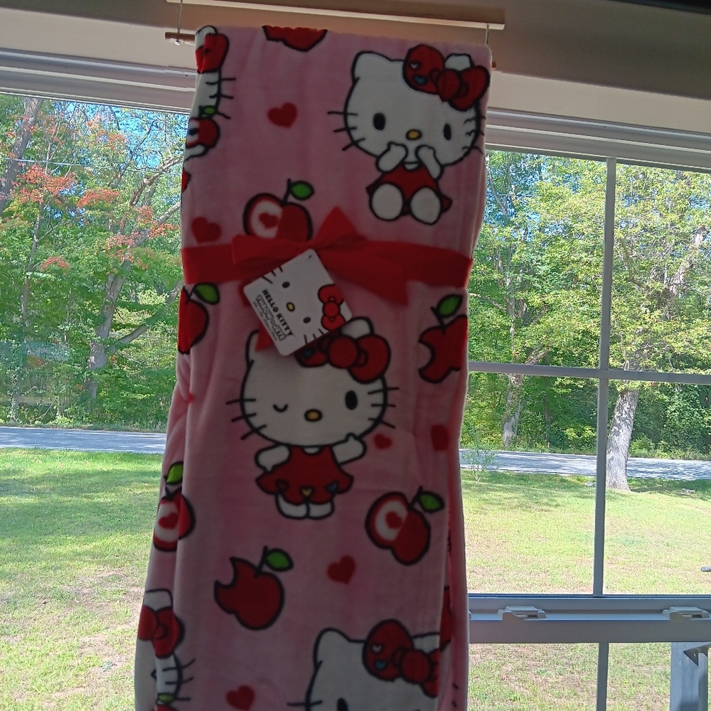 Throw blanket